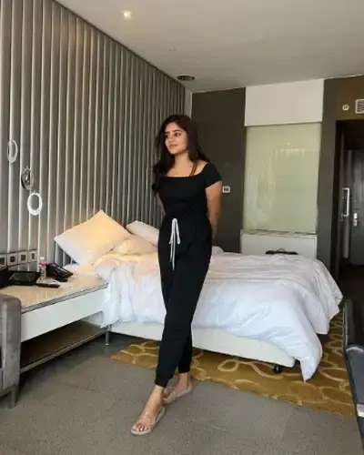 Call Girls Dhrol Cash On Delivery